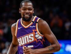 勇士多点开花，杜兰特、库里合砍分擒狼