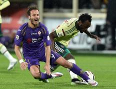 克雷斯菲尔德主场不敌对手，保级形势愈发困难