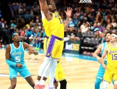 火箭绝杀时刻，国王点燃赛场，威金斯迎来胜利！