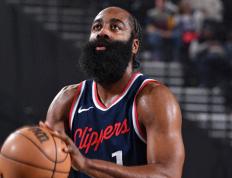 哈登连续十二场比赛得分超过爆冷，湖人挑战极限！的简单介绍